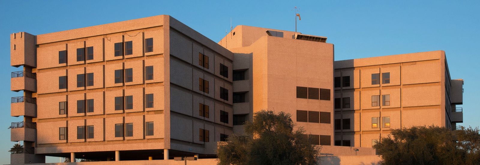 Exterior of Valleywise Health facility, showcasing modern healthcare architecture supported by Galvin’s ligature resistant tapware and bathroom fixtures for mental health environments.
